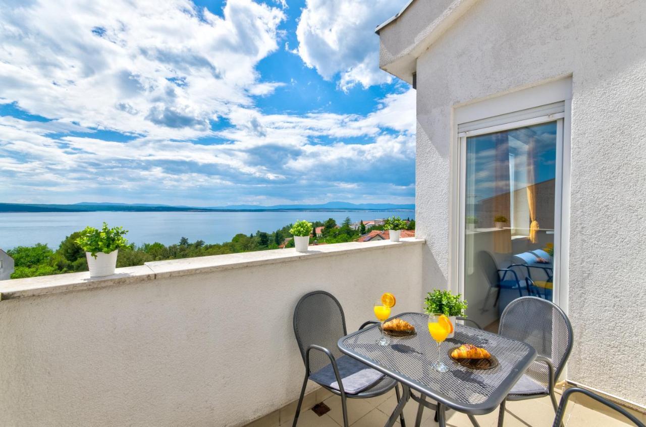Apartment Tia Криквеница Екстериор снимка