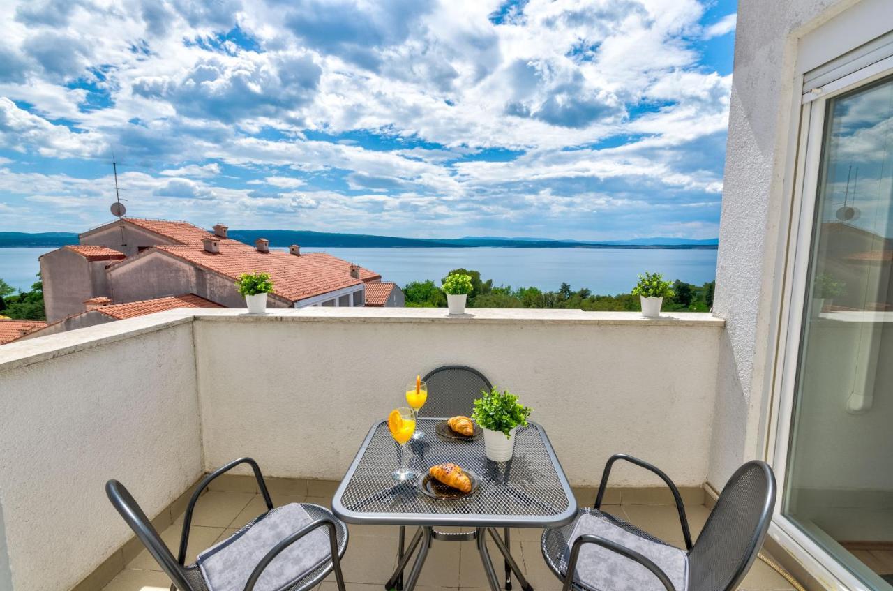 Apartment Tia Криквеница Екстериор снимка
